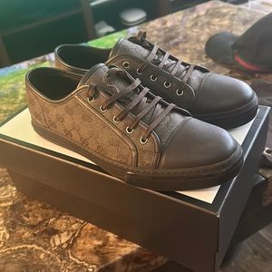 Gucci men’s sneaker size 11.5